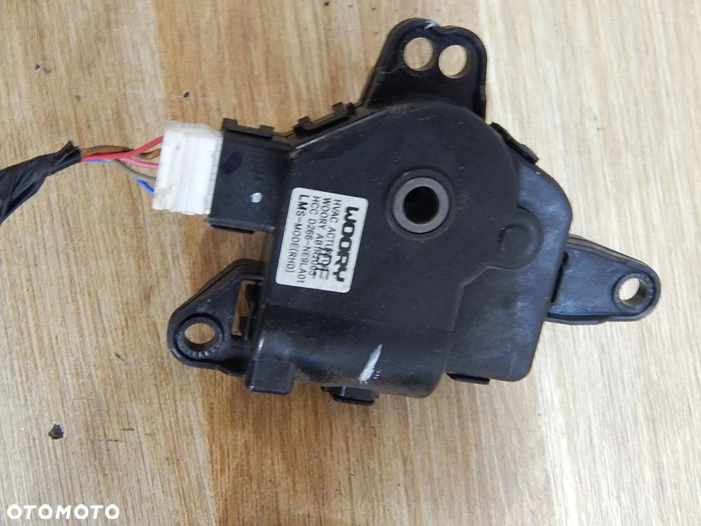 Silniczek zawór klap nagrzewnicy Kia Sportage ceed III Hyundai ix35 i30 10-16 Łuków części - 4