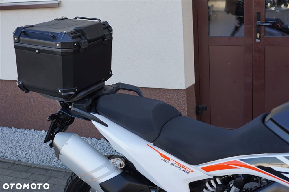 KTM Adventure - 6
