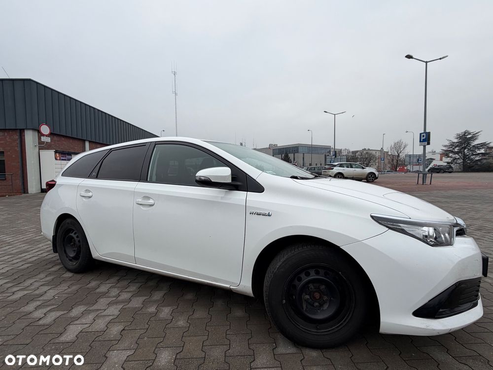 Toyota Auris Hybrid 135 Active - 16