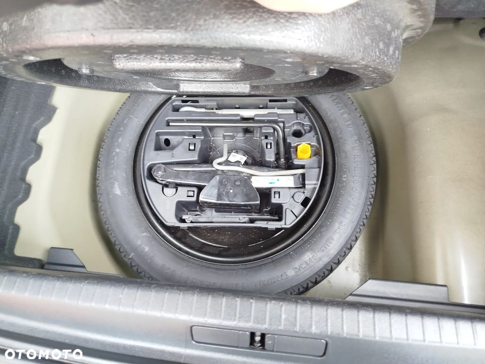 Peugeot 208 1.2 PureTech GT Pack S&S EAT8 - 26