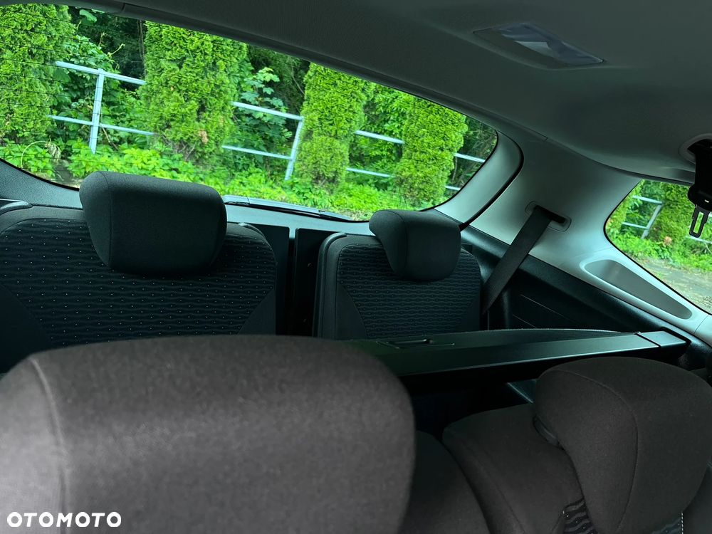Opel Zafira Tourer 1.4 Turbo drive - 23