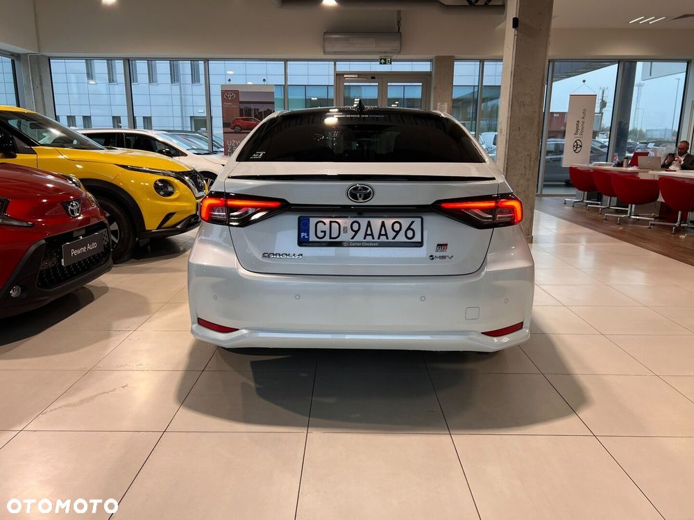 Toyota Corolla 1.8 Hybrid GR Sport - 6