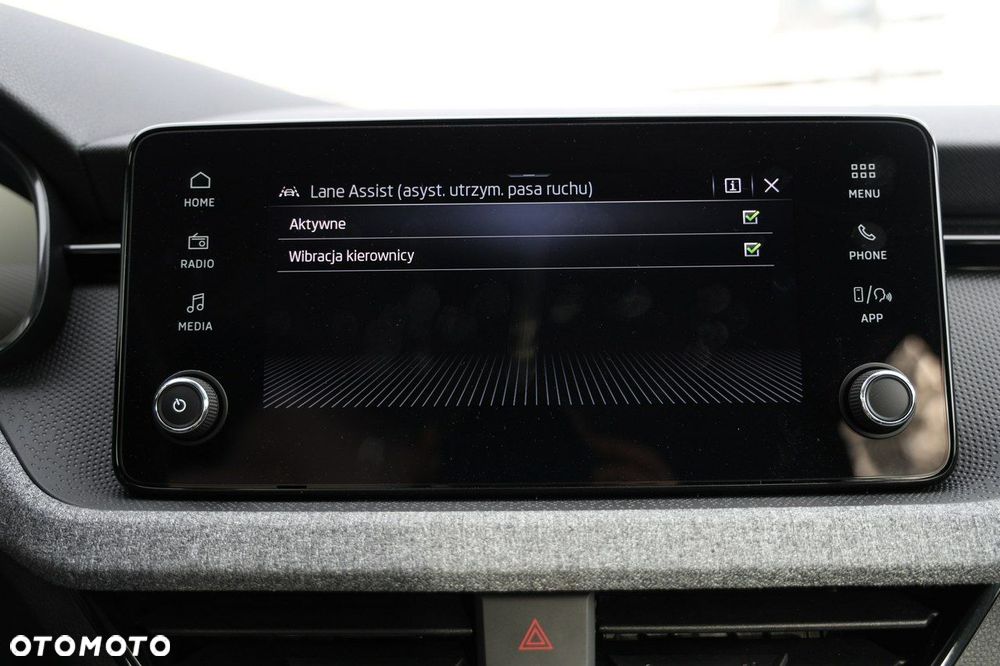 Skoda Scala 1.0 TSI Selection DSG - 17