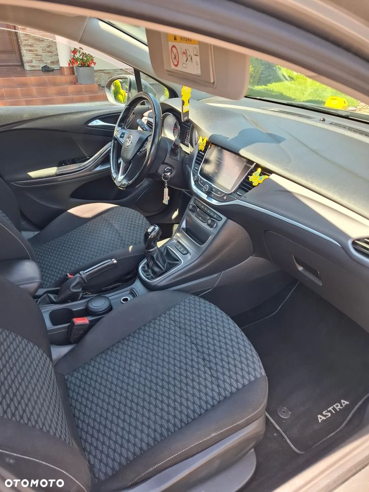 Opel Astra - 13