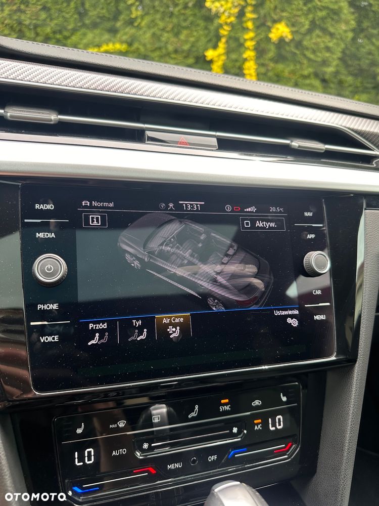 Volkswagen Arteon 2.0 TSI DSG R-Line - 33