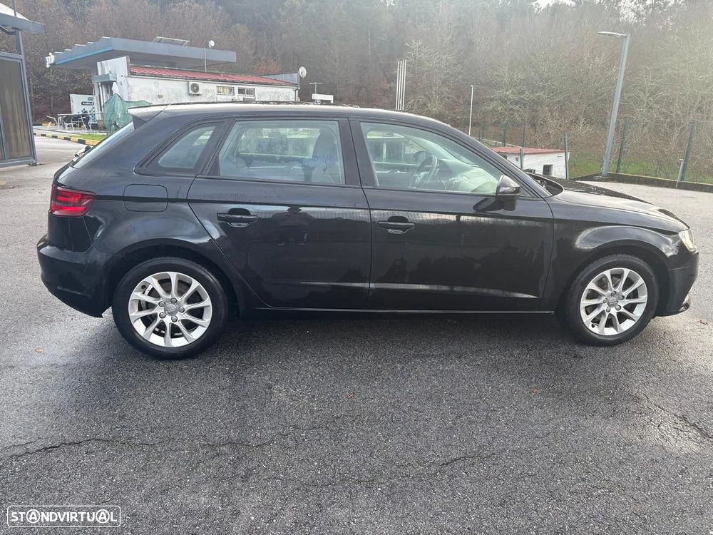 Audi A3 Sportback 2.0 TDI (clean diesel) S line Sport Pack - 8