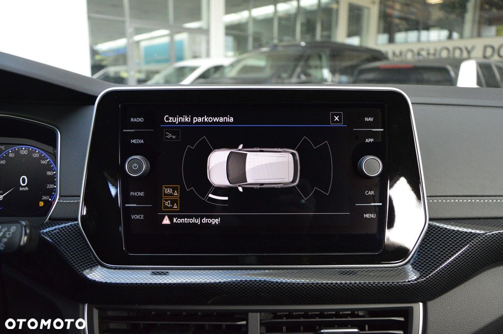 Volkswagen T-Cross - 18