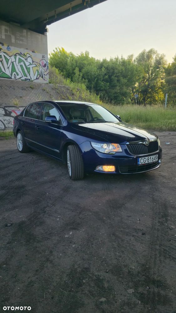 Skoda Superb 3.6 FSI 4x4 Platinum DSG - 3