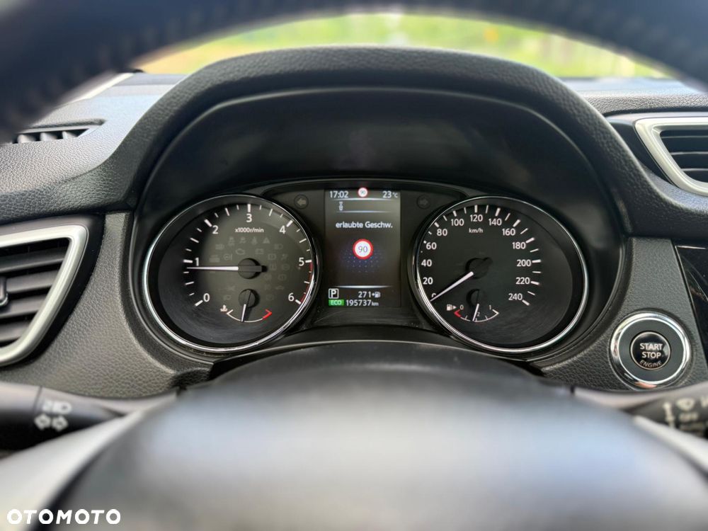 Nissan Qashqai 1.6 dCi Xtronic TEKNA+ - 24
