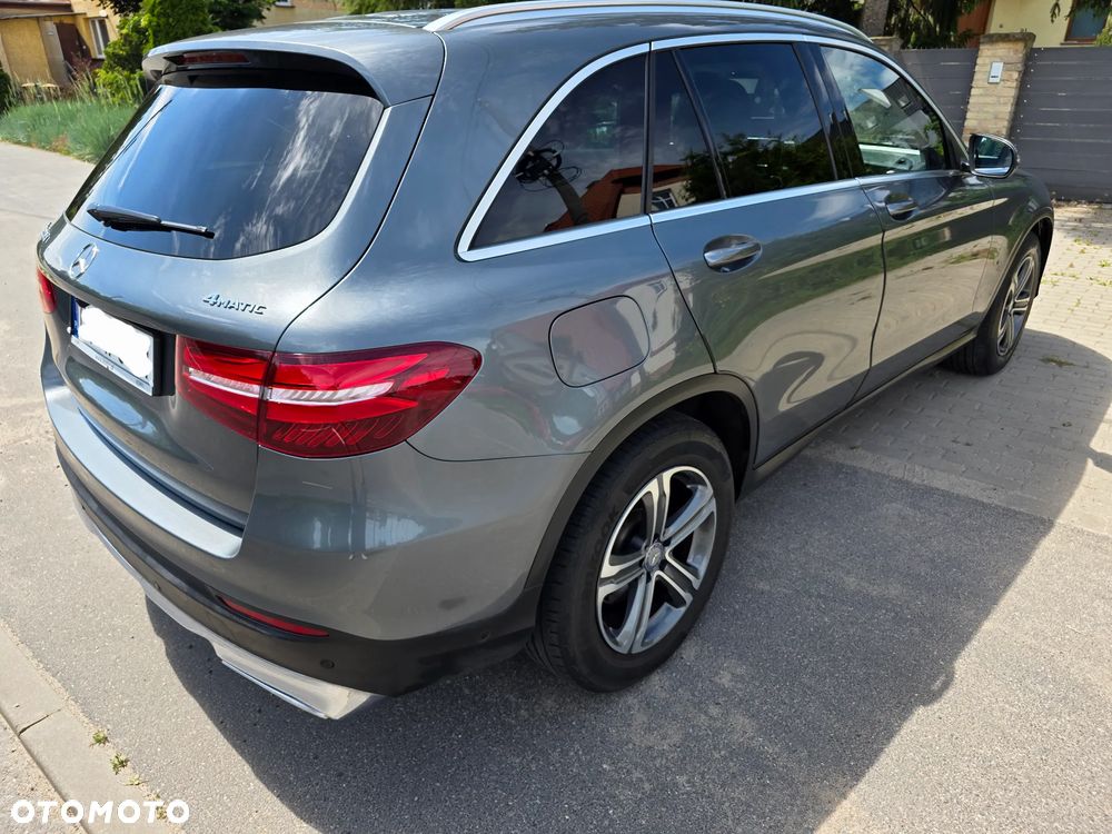 Mercedes-Benz GLC - 6
