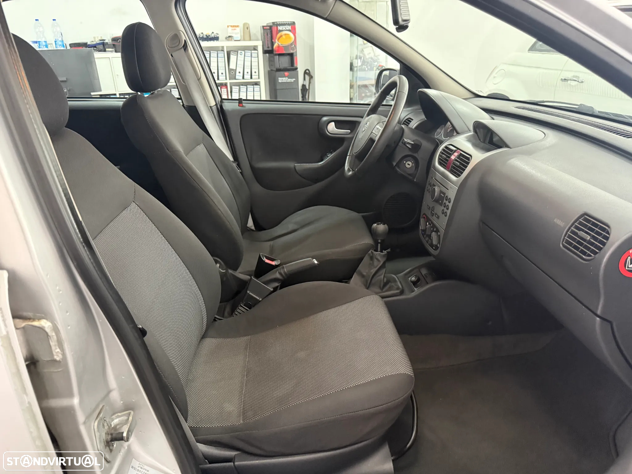 Opel Corsa 1.3 CDTi Enjoy - 12