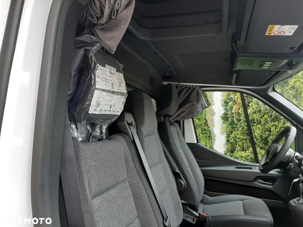 Renault Master - 18