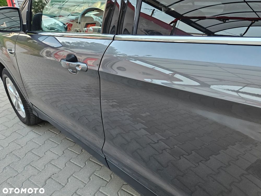 Ford Kuga - 19