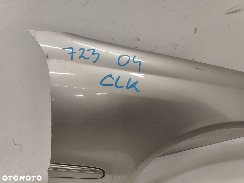 błotnik prawy przód przedni mercedes clk w209 02-09 kod lakieru 723 - 4