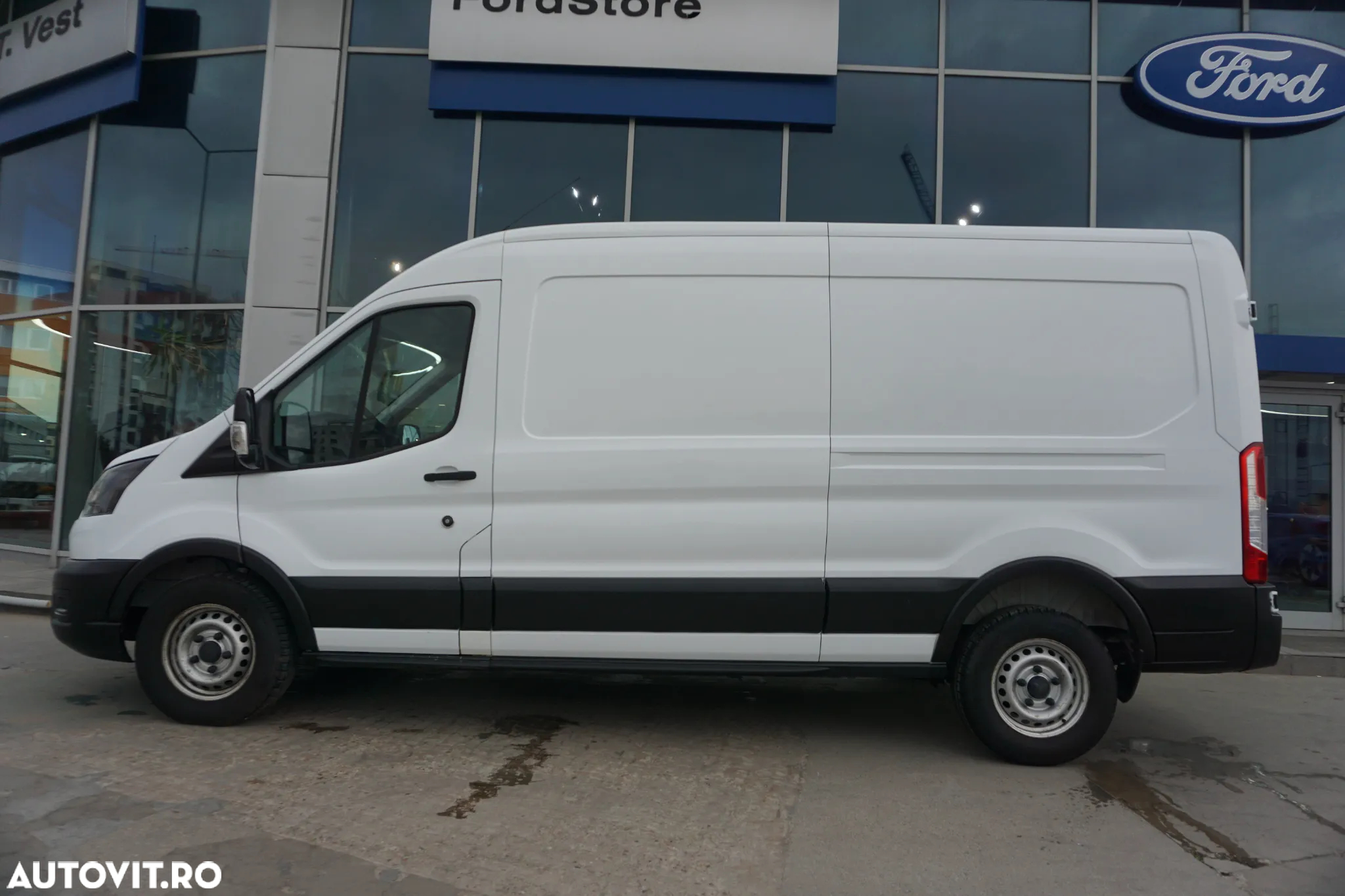 Ford Transit - 4