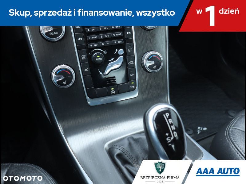 Volvo S60 - 17