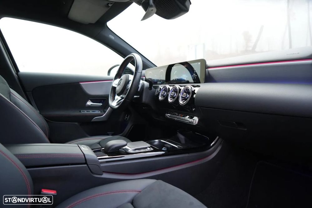 Mercedes-Benz A 250 e 8G-DCT Edition AMG Line - 37