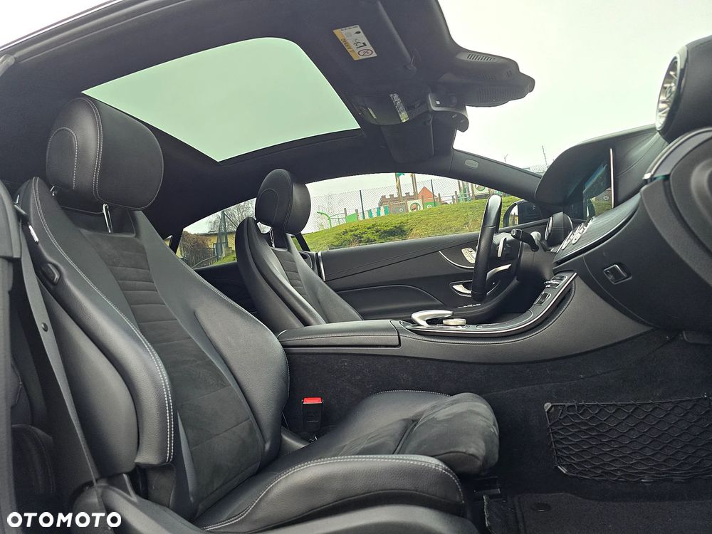 Mercedes-Benz Klasa E 350 9G-TRONIC AMG Line - 16