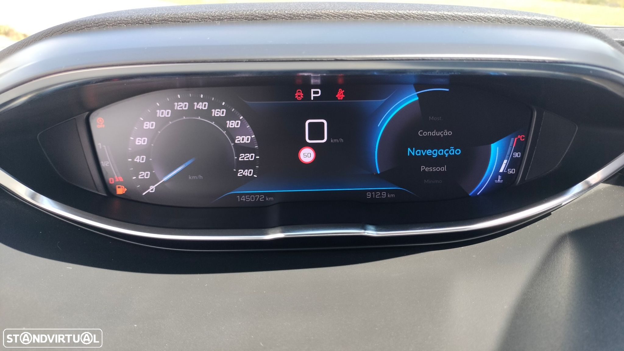 Peugeot 3008 BlueHDi 130 Stop & Start EAT8 Active - 17