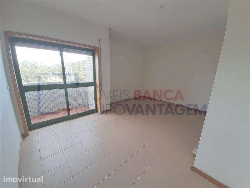 APARTAMENTO T2 - FANZERES - Grande imagem: 2/7