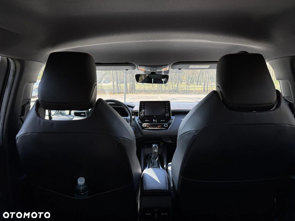 Toyota Corolla 2.0 Hybrid Executive - 7