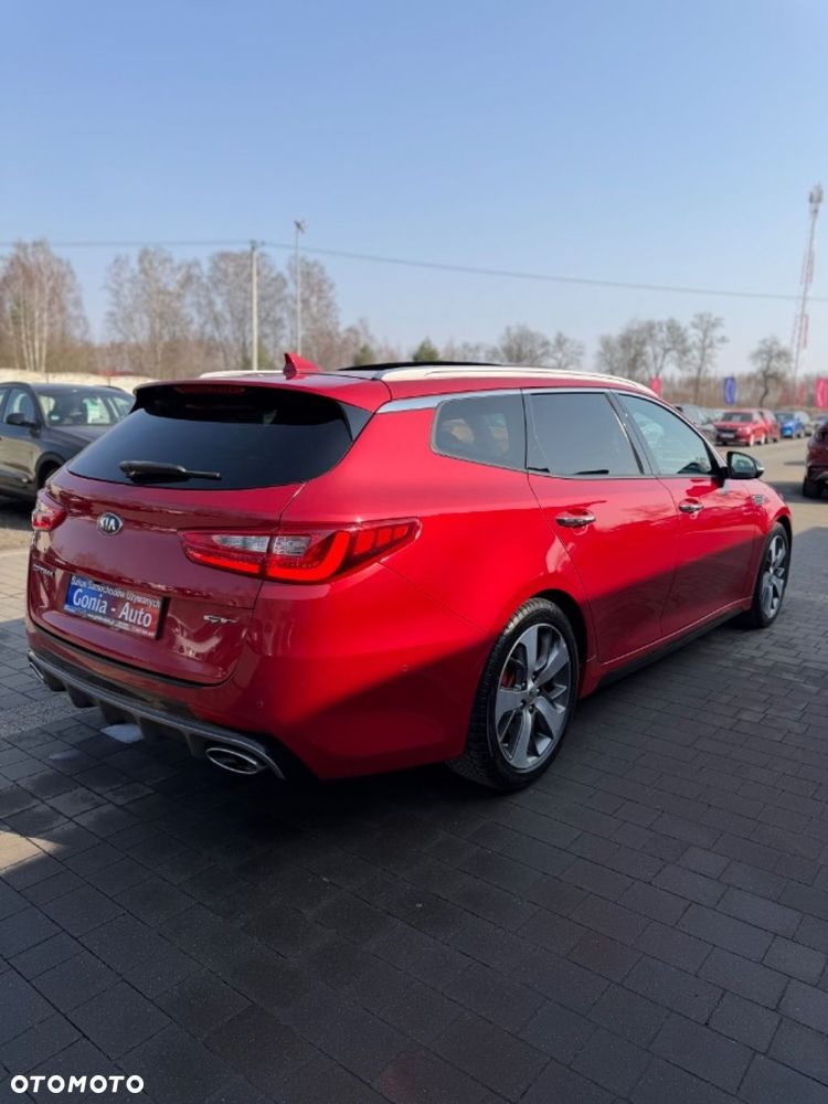 Kia Optima - 8