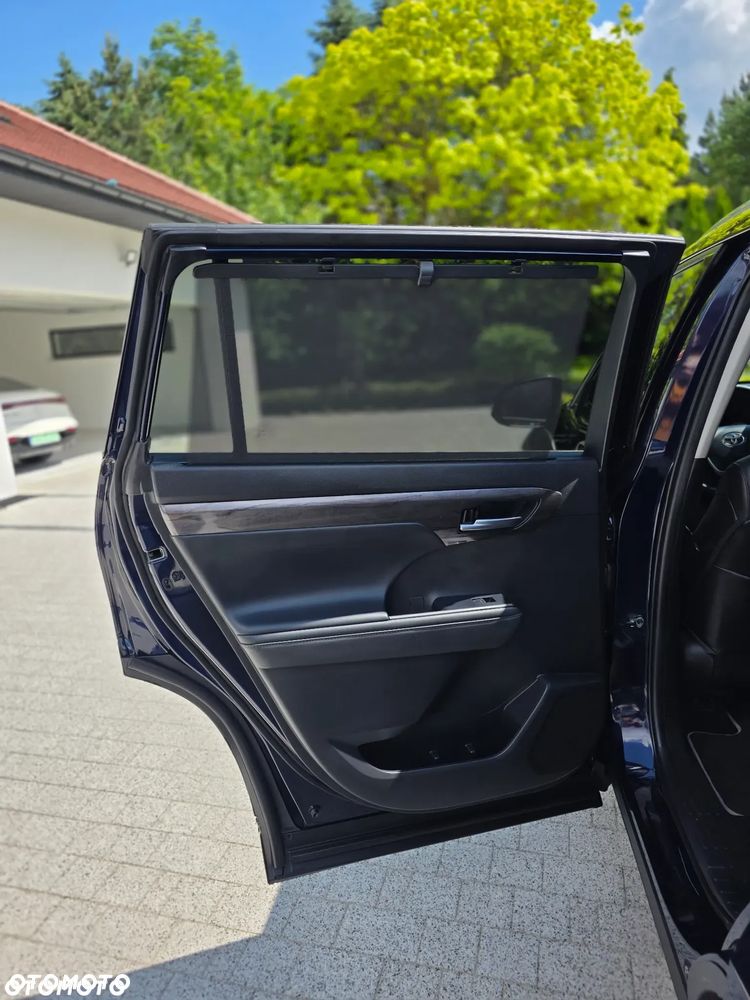 Toyota Highlander 2.5 Hybrid Executive Style - 35