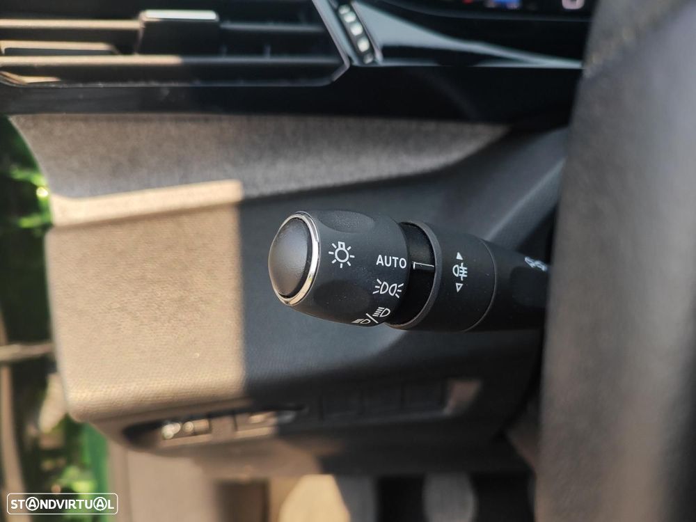 Peugeot 308 1.2 PureTech Allure - 13