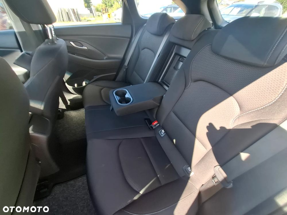 Hyundai i30 - 11