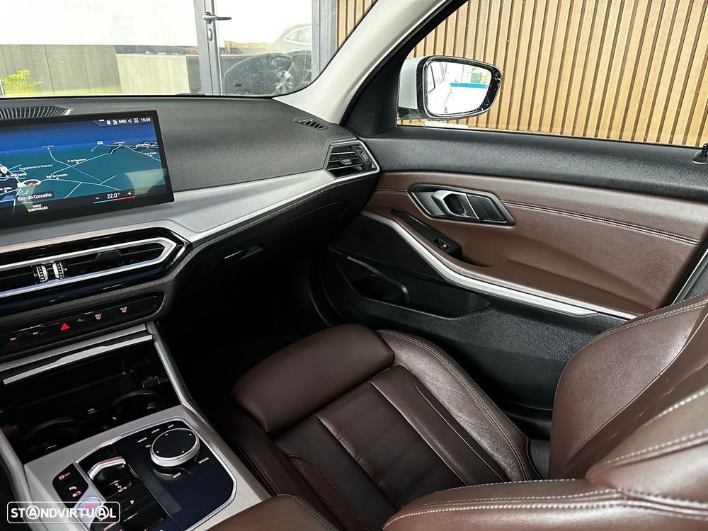 BMW 320 e Touring xDrive Aut. Luxury Line - 45