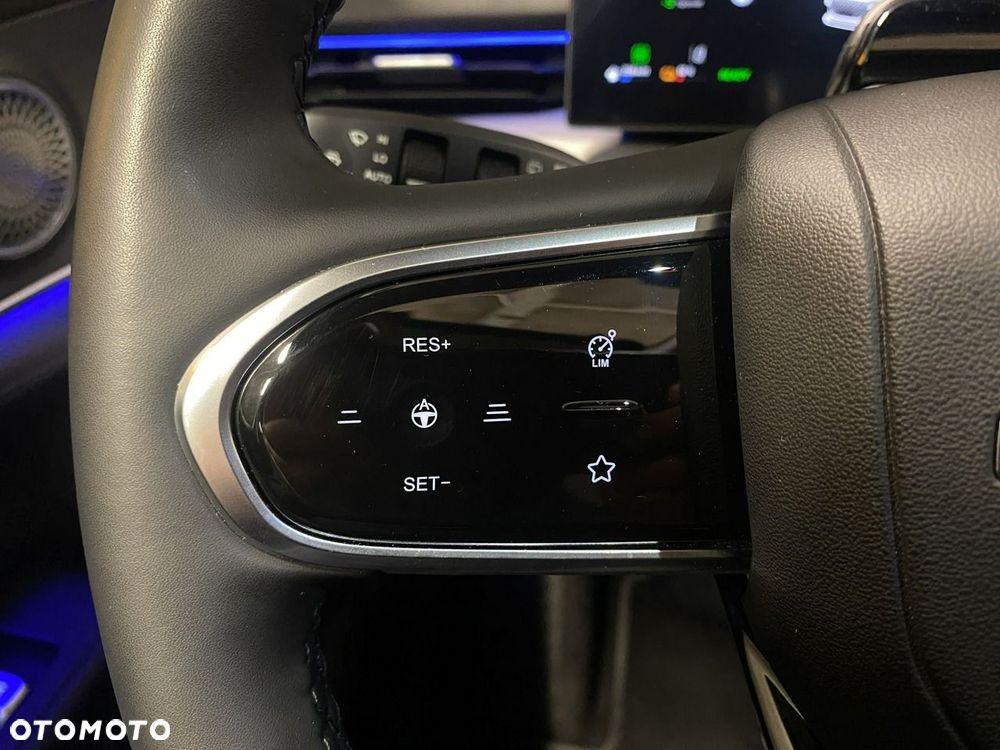 Chery Tiggo 8 1.5 T-GDI Super Hybrid Prestige DCT - 24
