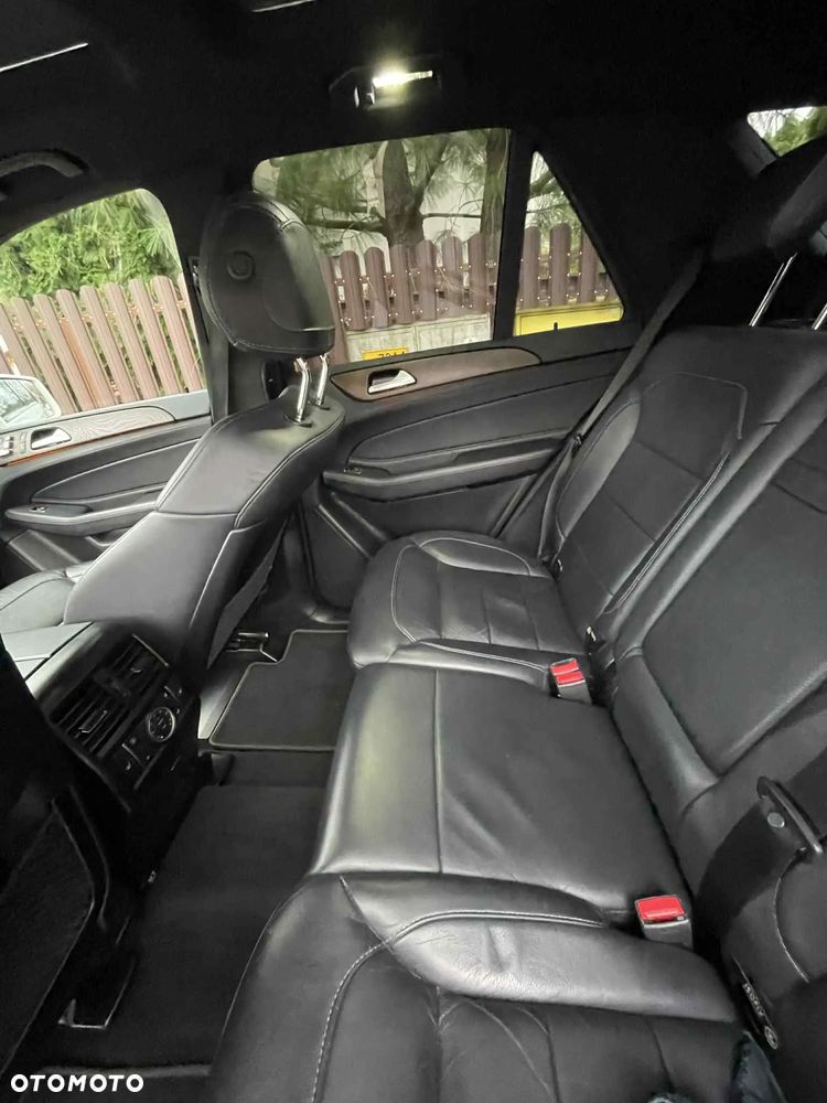 Mercedes-Benz GLE 350 d 4-Matic - 16