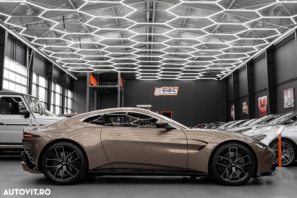 Aston Martin V8 Vantage Standard - 27