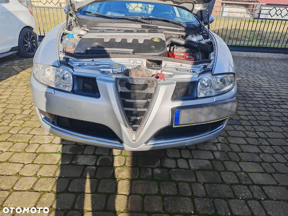 Alfa Romeo GT 1.9JTD 16V Q2 - 3