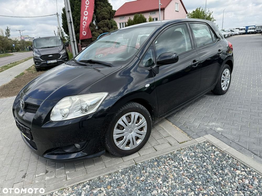 Toyota Auris - 10