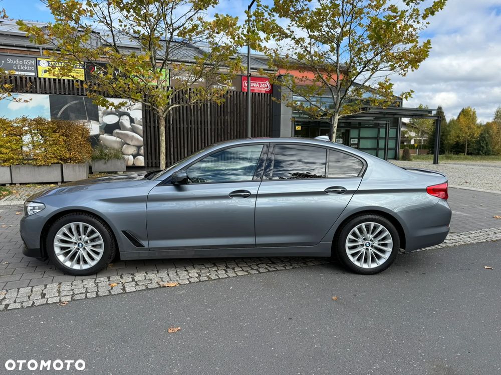 BMW Seria 5 520d xDrive Luxury Line - 13