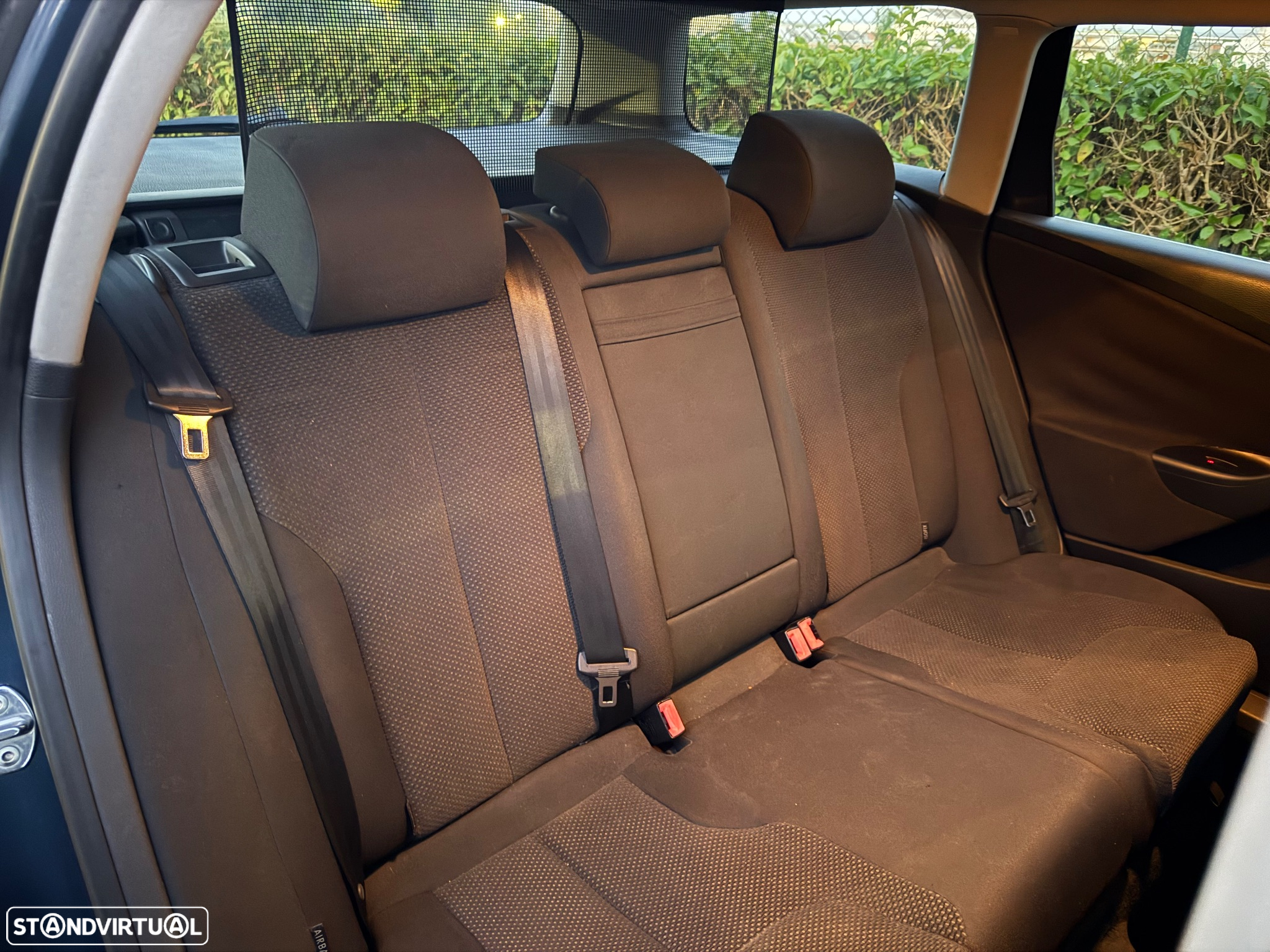 VW Passat Variant 2.0 TDi Highline - 9