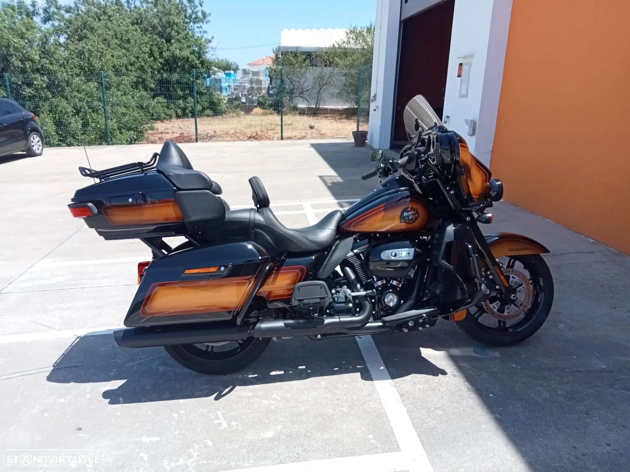 Harley-Davidson Ultra Ultra Limited Tobacco Fade - 1