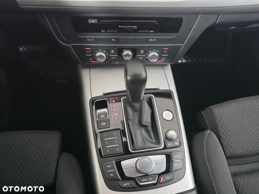 Audi A6 Avant 2.0 TDI Ultra DPF S tronic - 25
