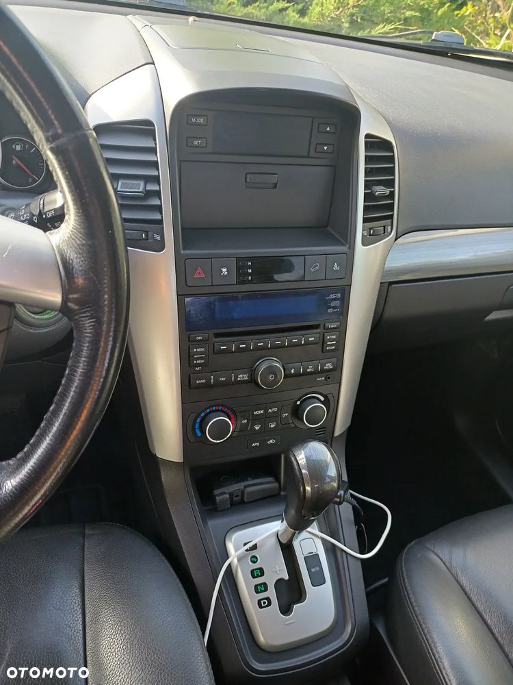 Chevrolet Captiva 3.2 LT high - 12