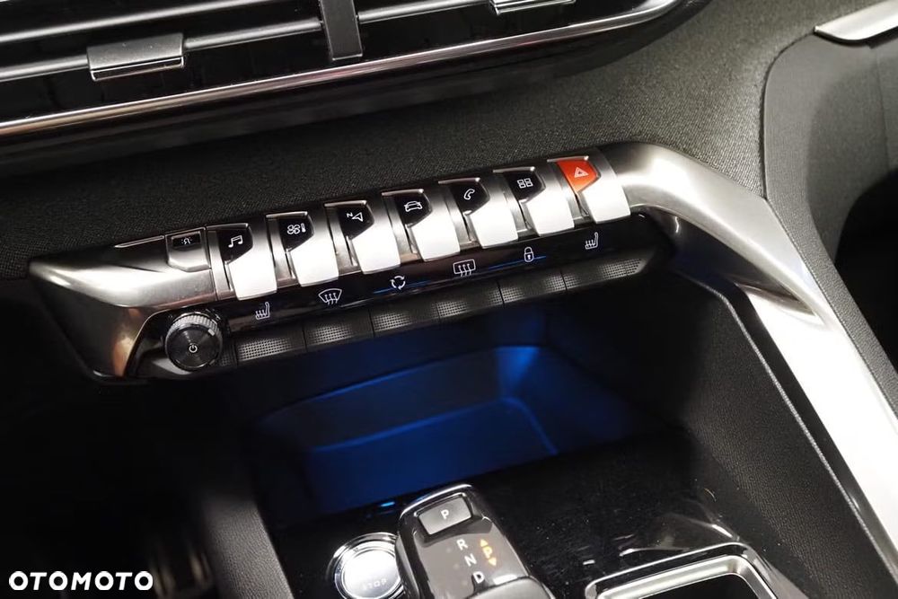 Peugeot 3008 BlueHDi 130 Stop & Start EAT8 Allure - 31