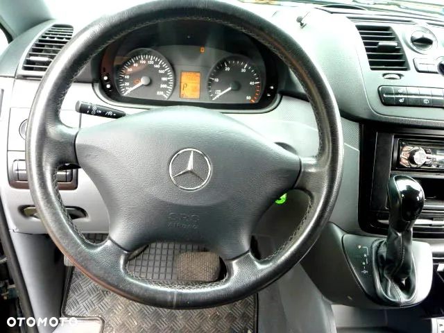 Mercedes-Benz Vito - 41