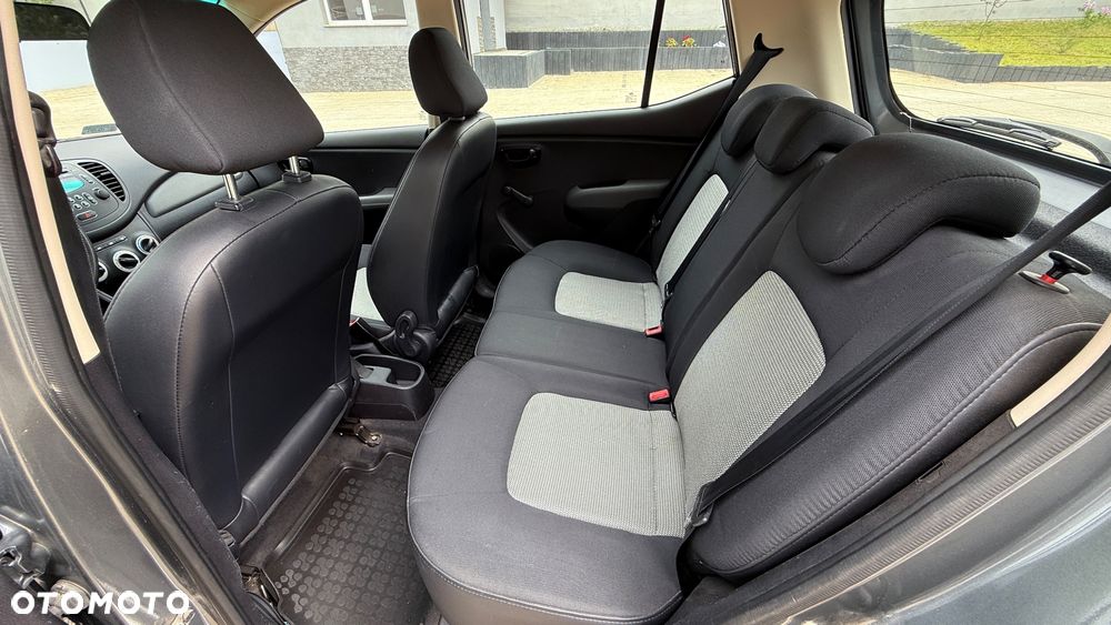Hyundai i10 - 19
