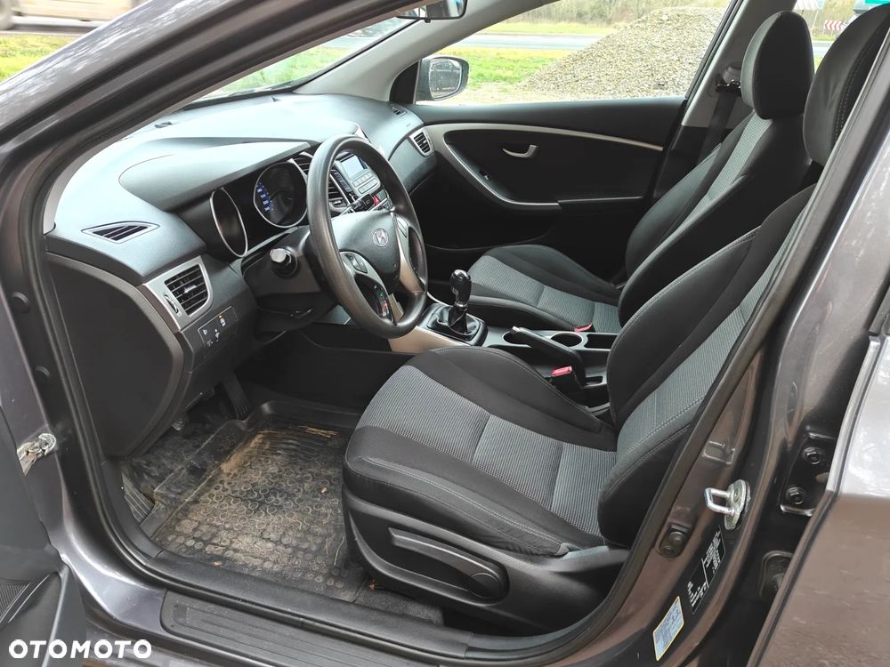 Hyundai i30 1.6 CRDi Comfort - 9