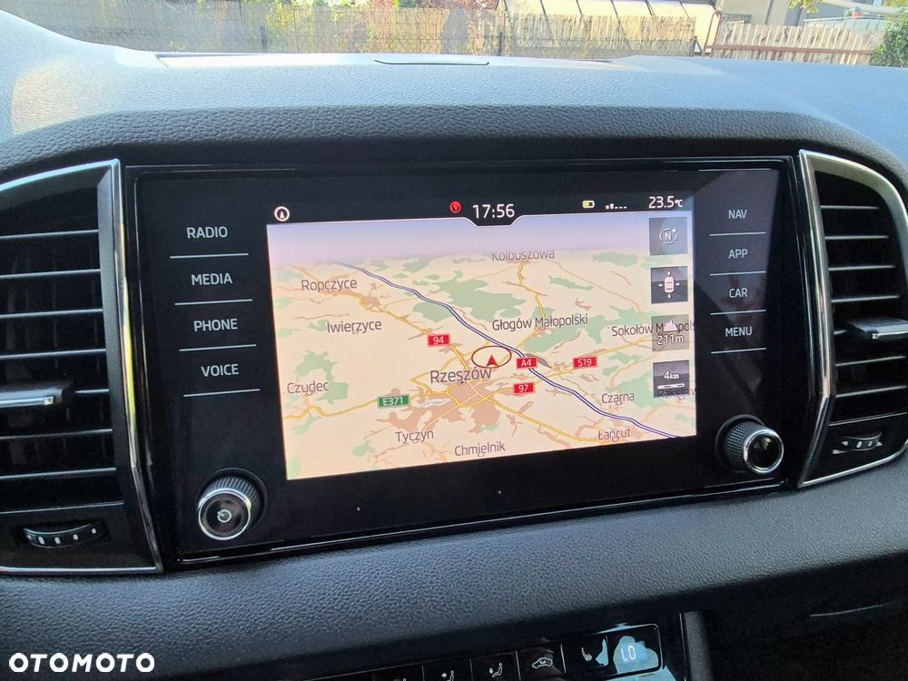 Skoda Karoq 1.5 TSI ACT 4x2 Style DSG - 17