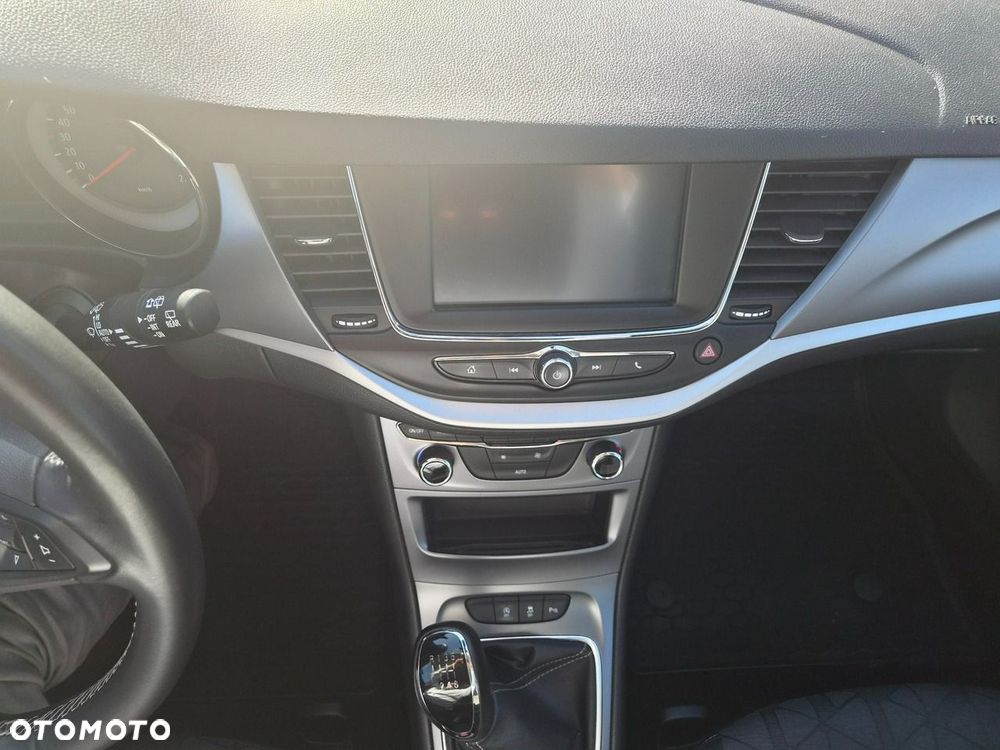 Opel Astra 1.4 T 120 Lat - 15
