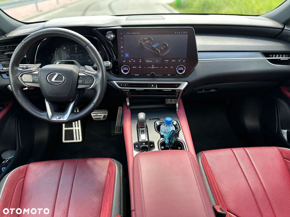 Lexus RX 500h F Sport - 24