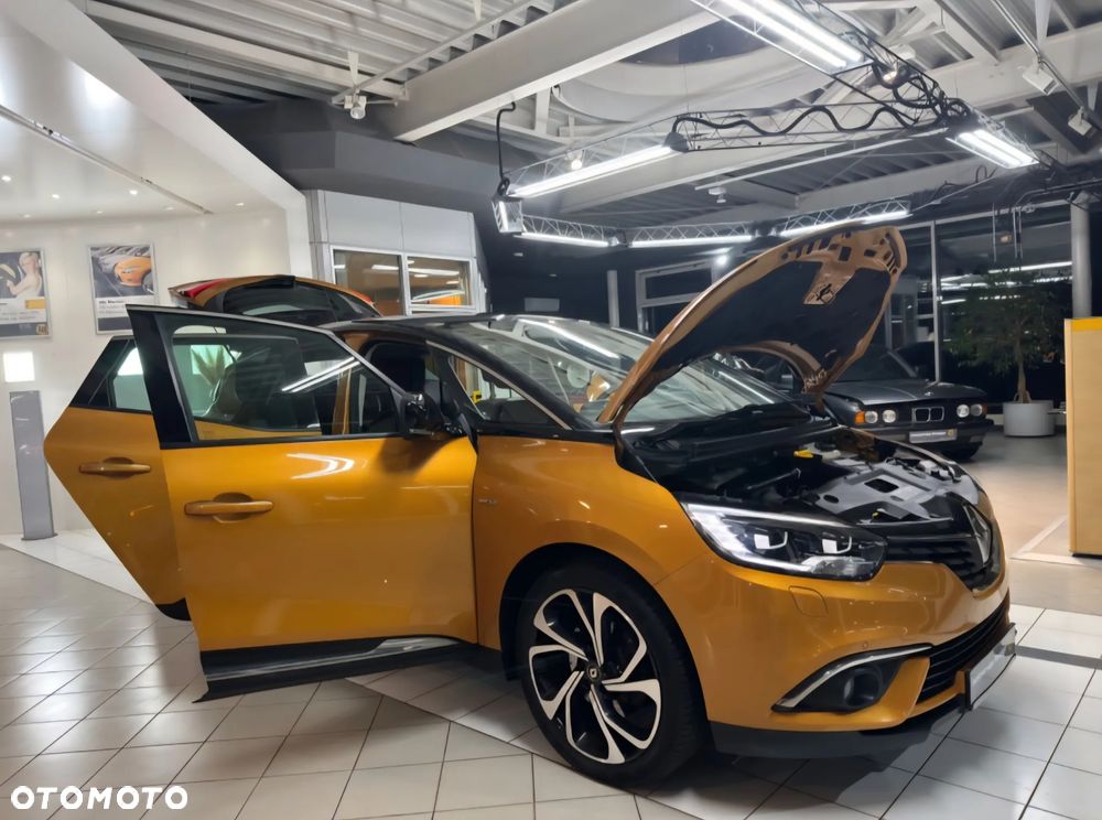 Renault Scenic ENERGY TCe 130 BOSE EDITION - 13