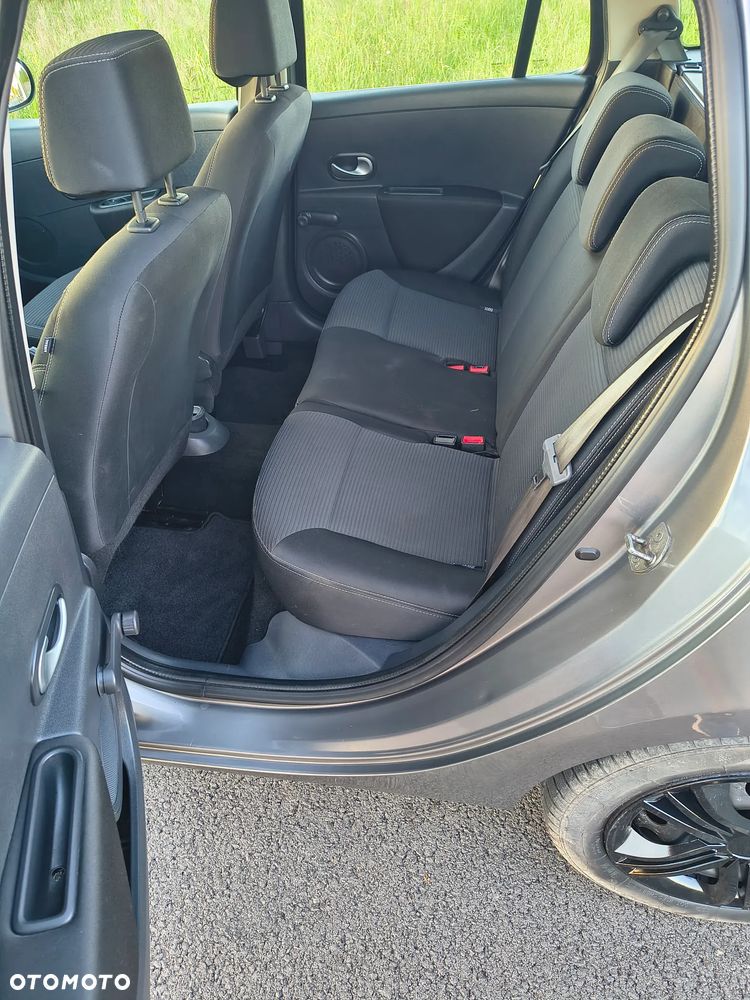 Renault Clio 1.2 16V TCE Dynamique - 12