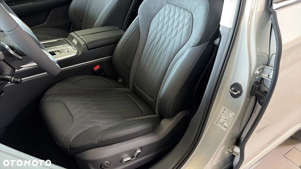 Hongqi HS5 2.0T Executive AWD - 3